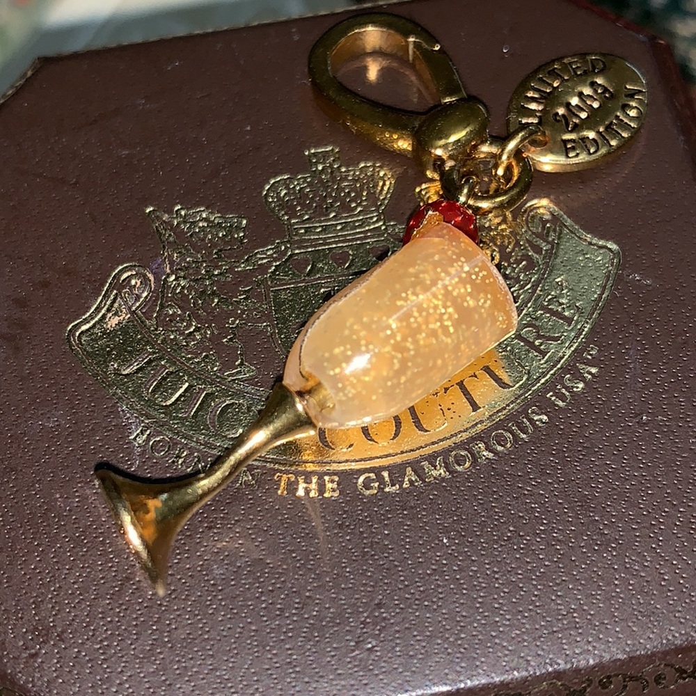 RARE JUICY COUTURE CHAMPAGNE FLUTE GLASS CHARM